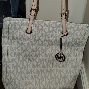 Michael Kors bag